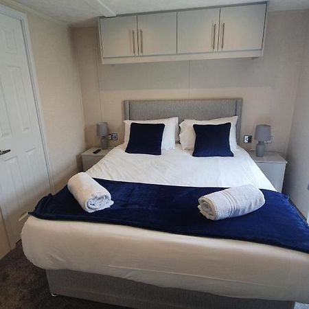 Buttermere Lodge With Hot Tub Barmby on the Moor Eksteriør bilde
